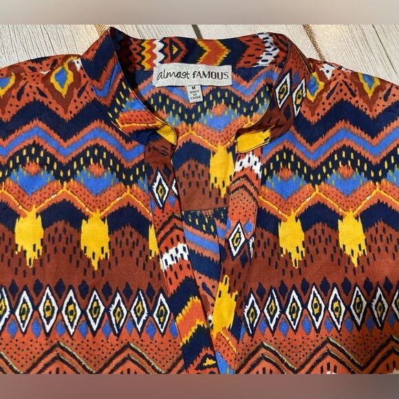 Almost Famous Aztec Print Dress Roll Up Sleeves size M - Picture 8 of 8